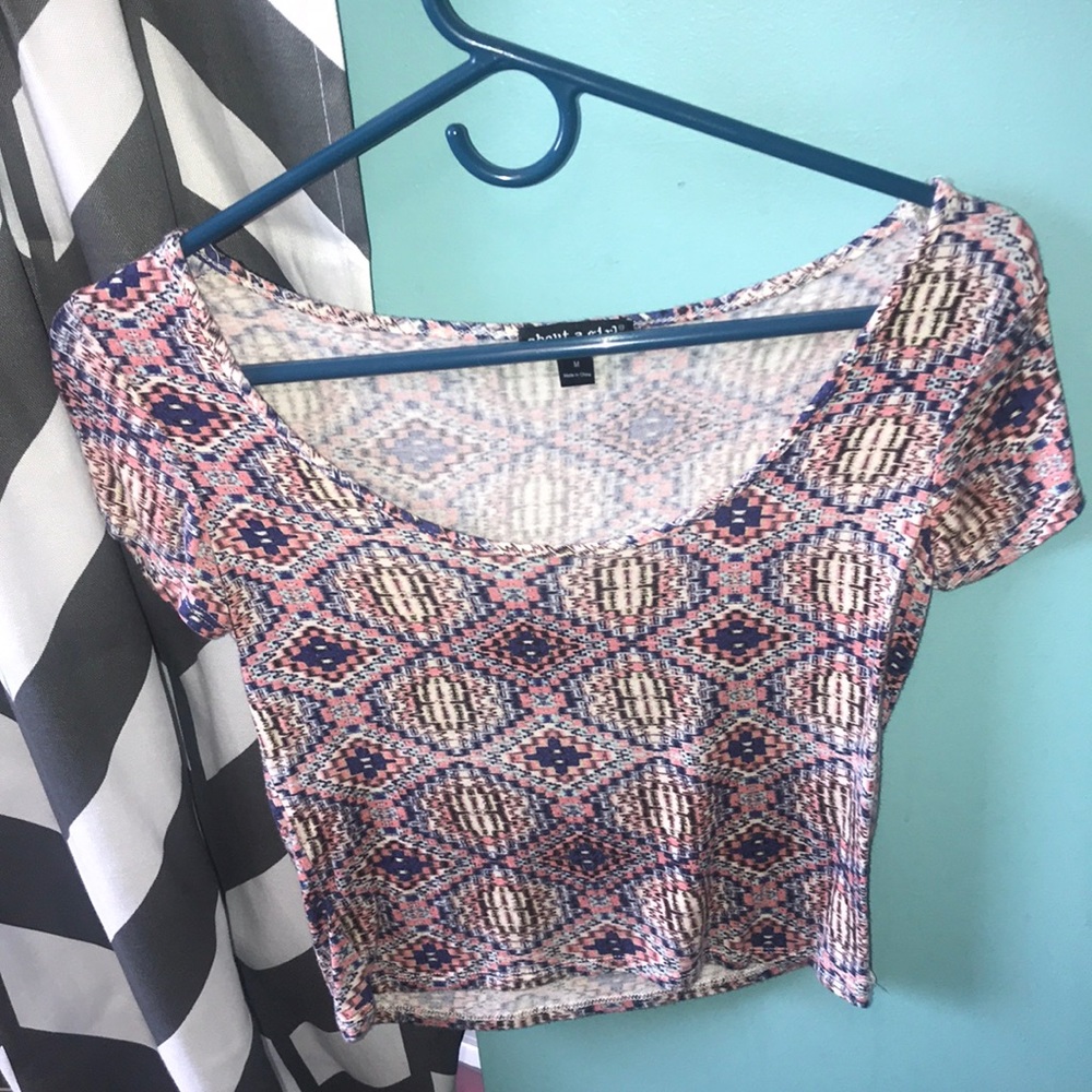 Crop top